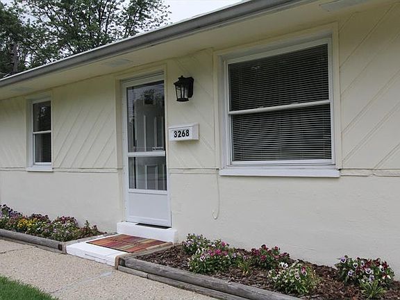 2nd image of 3268 Warfield Ave