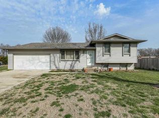 340 E Janet Ave, Clearwater, KS 67026