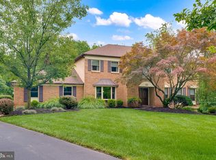 12 Gum Tree Rd, Lafayette Hill, PA 19444