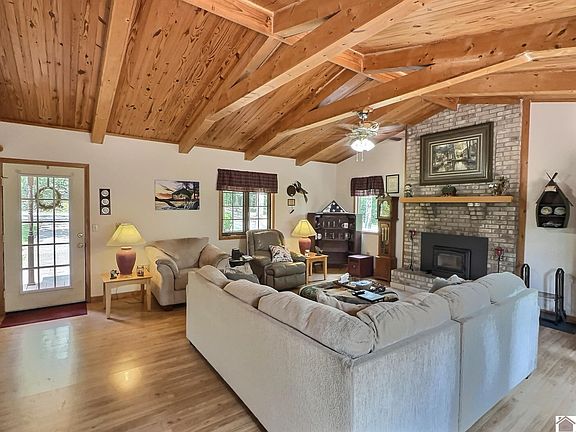 5th image of 436 Fawnwood Dr