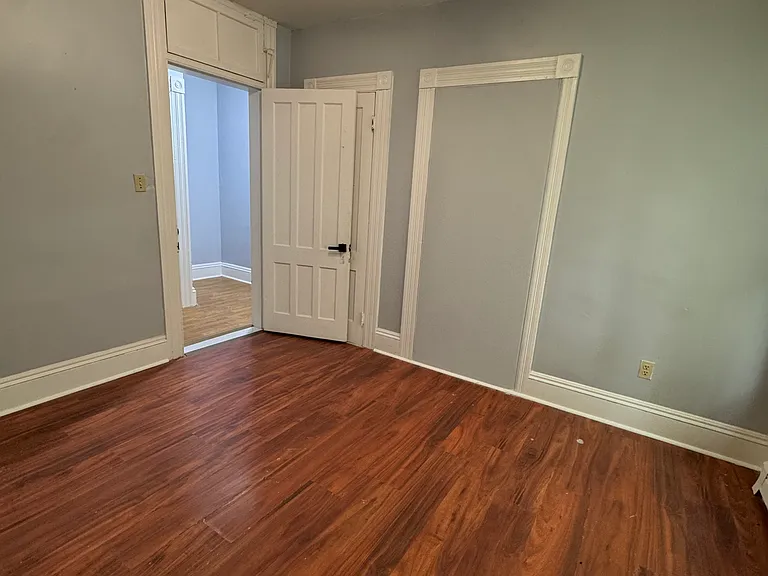 240 Madison Ave #1R — Photo 11