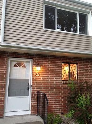 1st image of 30 Farrwood Dr #30