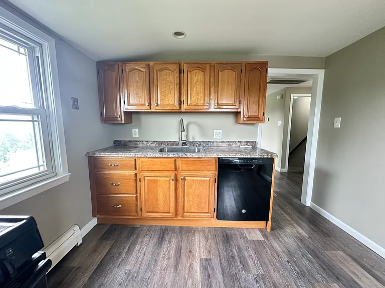 1301 N Gravel Pike #B — Photo 8