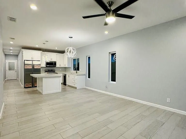 2066 Saketa Ln — Photo 2