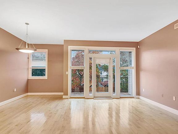 2nd image of 400 Renfro Dr Unit 201