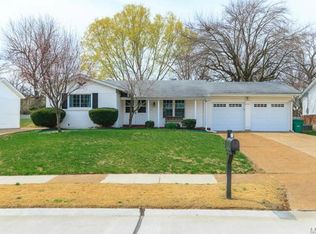 2981 Wintergreen Dr, Florissant, MO