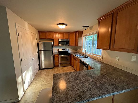 3rd image of 13907 37th Avenue Ct NW