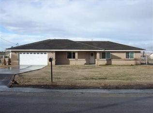 15010 Pendleton Dr, Hesperia, CA 92345