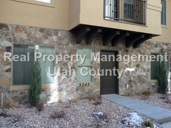 5542 W Naples Dr, Highland, UT 84003