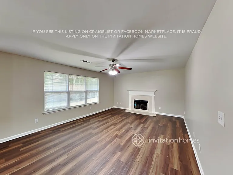 556 S Fortune Way — Photo 5