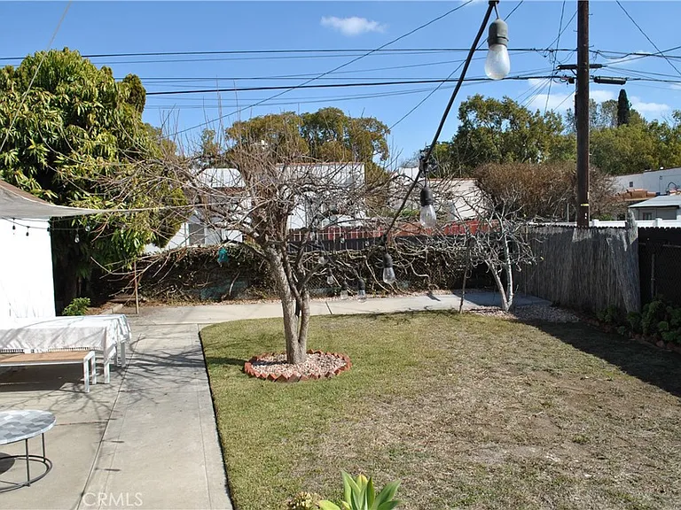 3200 Dorchester Ave — Photo 16