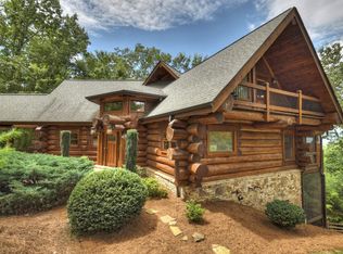 602 Overlook Rd, Blue Ridge, GA 30513