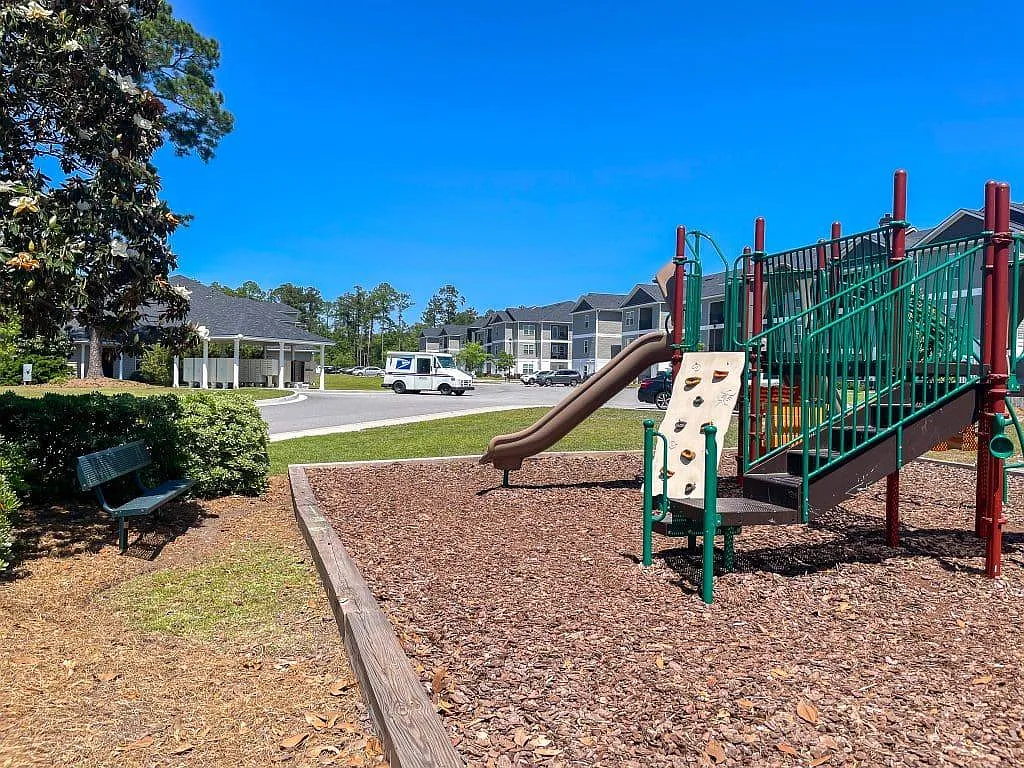 Wyngrove Apartments — Photo 4