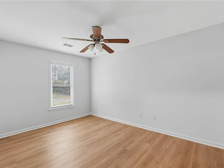 620 Brook Landing Ct — Photo 32
