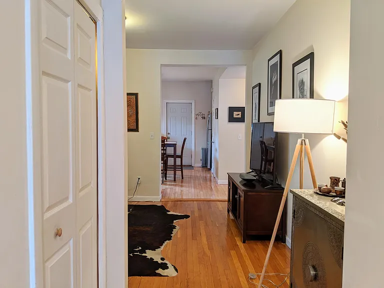 33 Osgood St — Photo 8