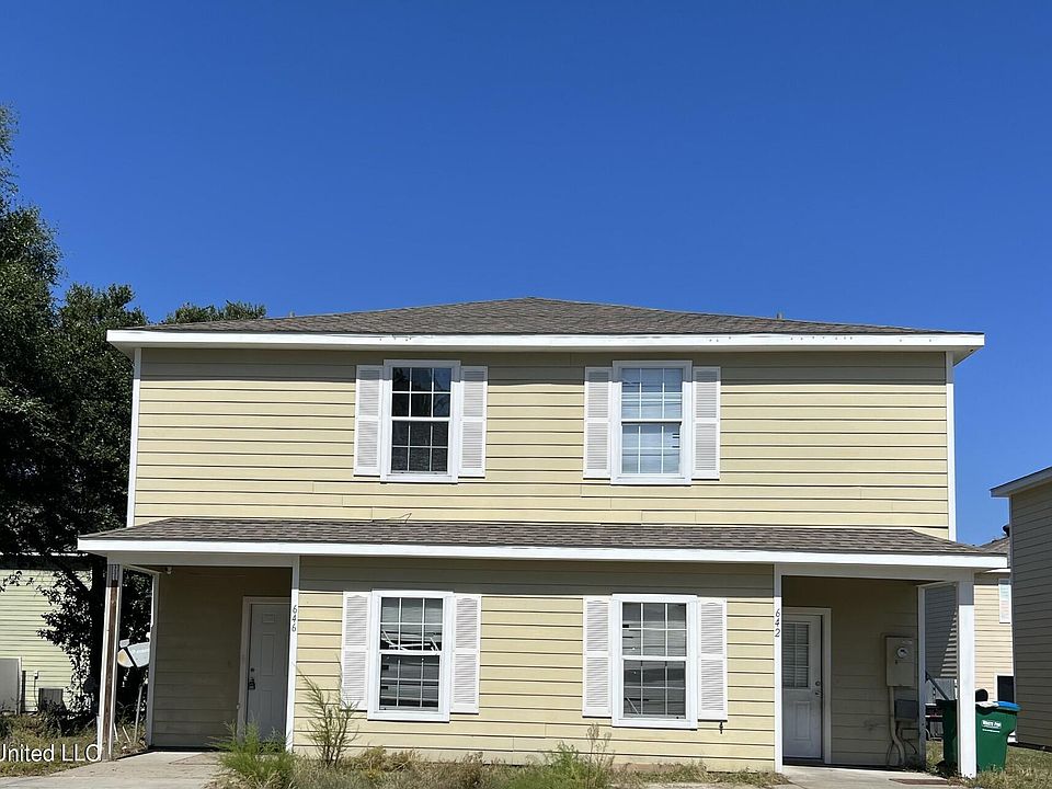 1st image of 642-646 Layton Dr