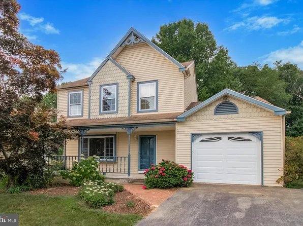 1607 Barbara Dr, Downingtown, PA 19335