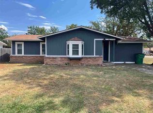 411 W Louisa Ave, Iowa Park, TX 76367