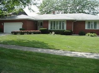 3120 Lakeside Dr, Highland, IN 46322