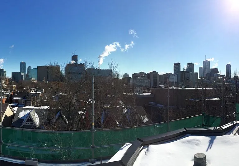 160 Huron St — Photo 10