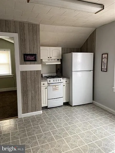 929 Johnston Ave #2 — Photo 5