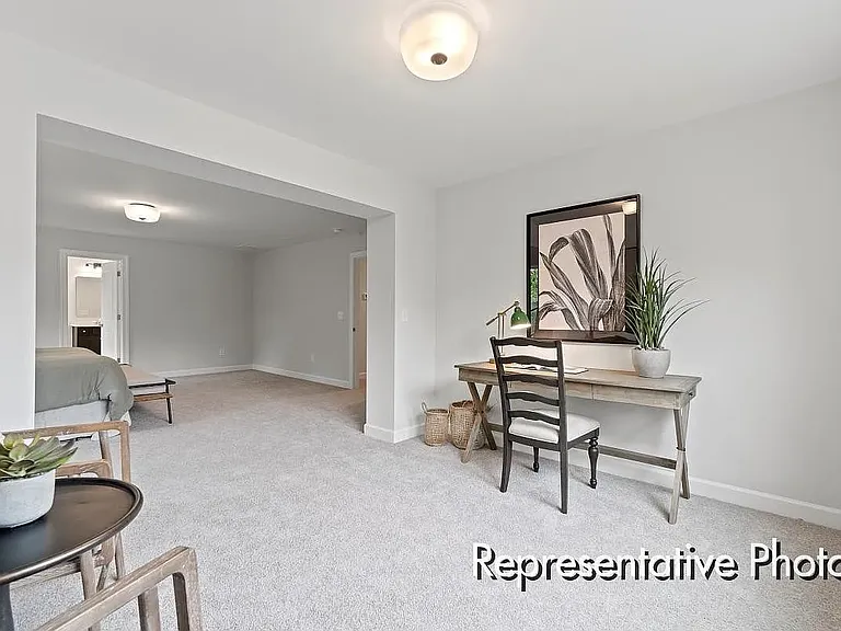 1303 Arena Ln — Photo 7