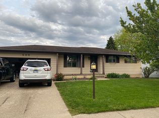 505 James Pkwy, Washington, IL 61571