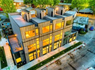 2469 S College St UNIT S, Seattle, WA 98144