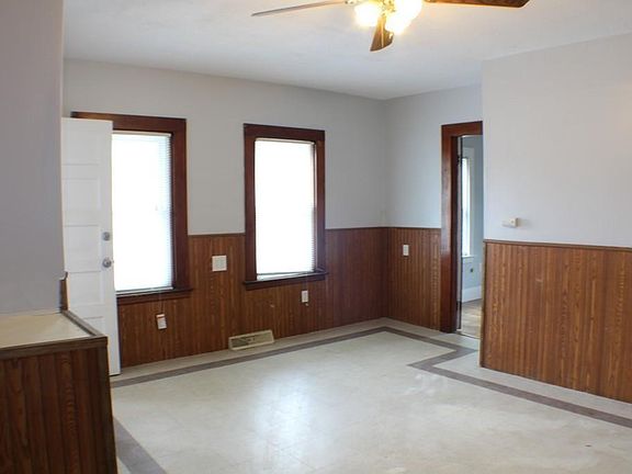 3rd image of 39 Burrill Ave #1