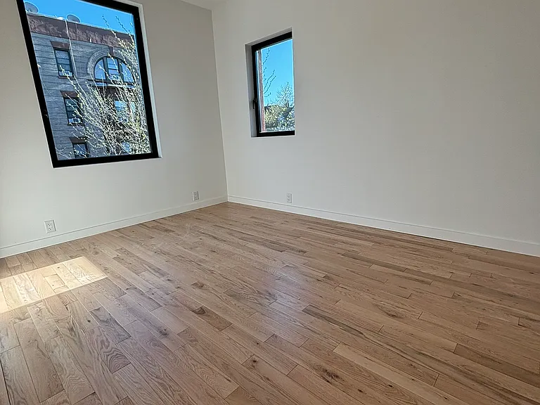 621 Madison St #3F — Photo 4