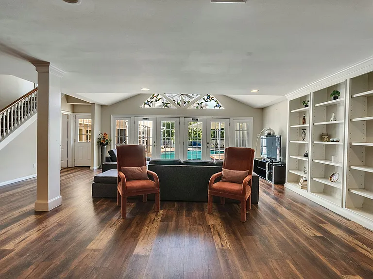 8402 Matthews Ln #1 — Photo 49