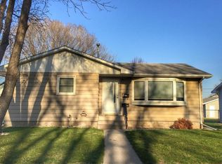 1250 Simmons Ave SE, Huron, SD 57350