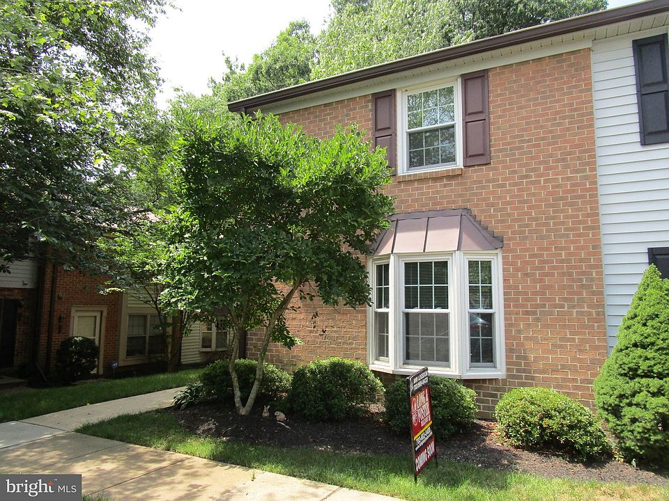 1st image of 5718 Independence Cir