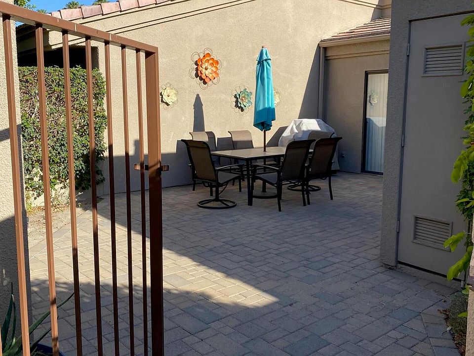 1st image of 76290 Honeysuckle Dr