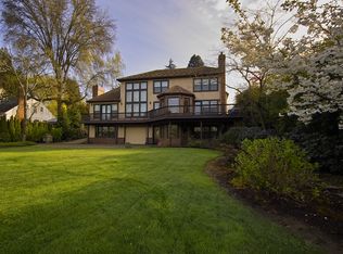 1645 SE Oak Shore Ln, Portland, OR 97267