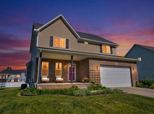8101 Peninsula Cir, Grand Blanc, MI 48439