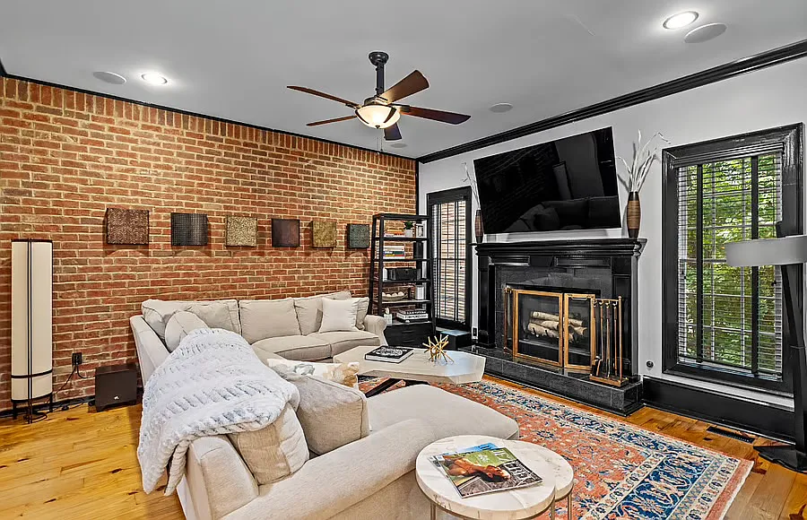 Living Room (Main/Second Floor)