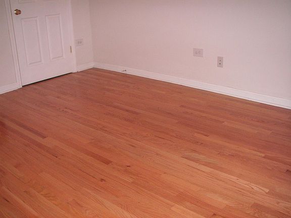 2nd image of 4145 S Albany Ave #3