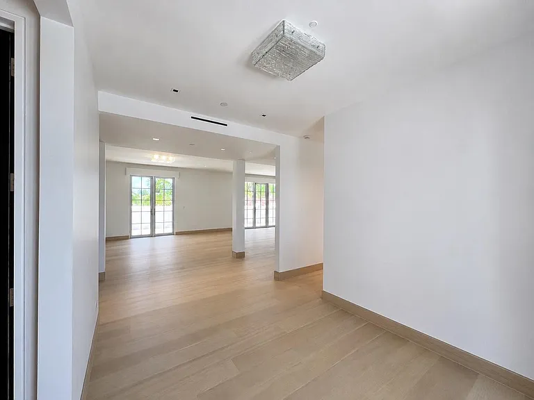 247 Worth Ave #PENTHOUSE — Photo 15