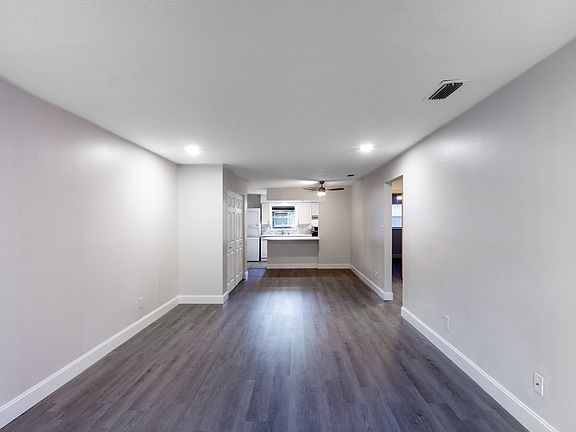 4th image of 3872 7th Ave N #D2