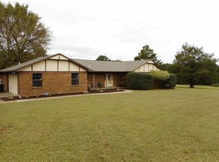 2305 Pauls Valley Ln, Alma, AR 72921