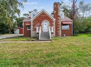 3003 Willowcreek Rd, Portage, IN 46368