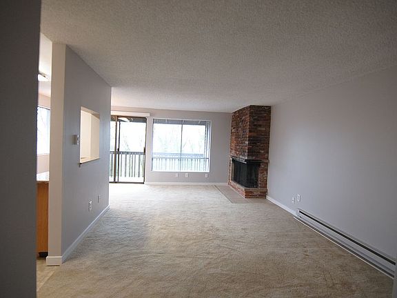 3rd image of 13560 37th Ave S APT 30