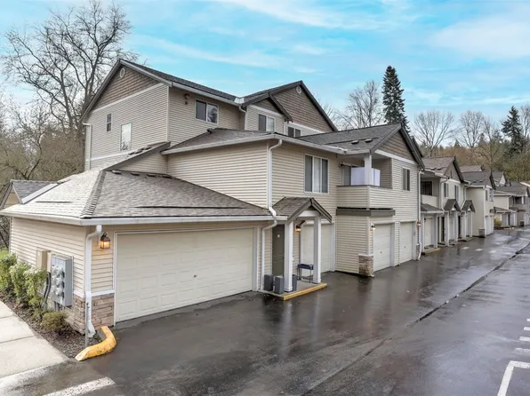 14335 Simonds Road NE #A101, Kirkland, WA 98034