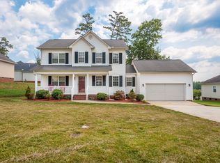 208 Silver Birch Ln, Mount Holly, NC 28120