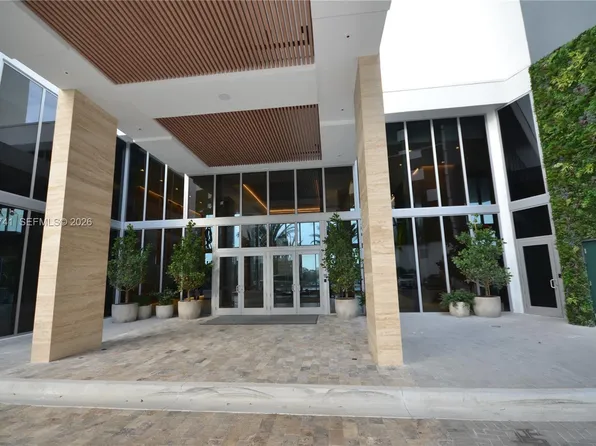 16385 Biscayne Blvd Unit 519, North Miami Beach, FL 33160