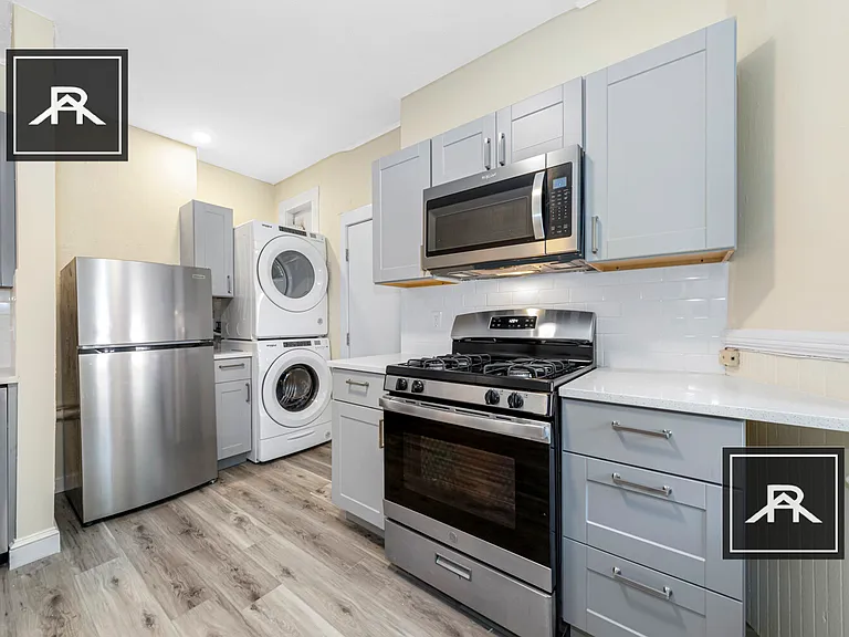 48 Brackett St #2 — Photo 3