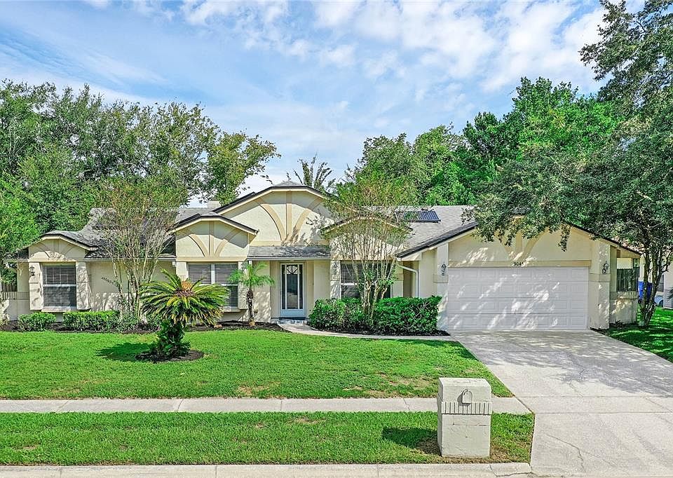 1st image of 9043 FLORIBUNDA DRIVE