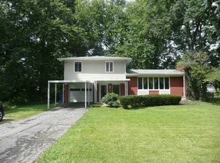 351 Hickory Ln, Delaware, OH