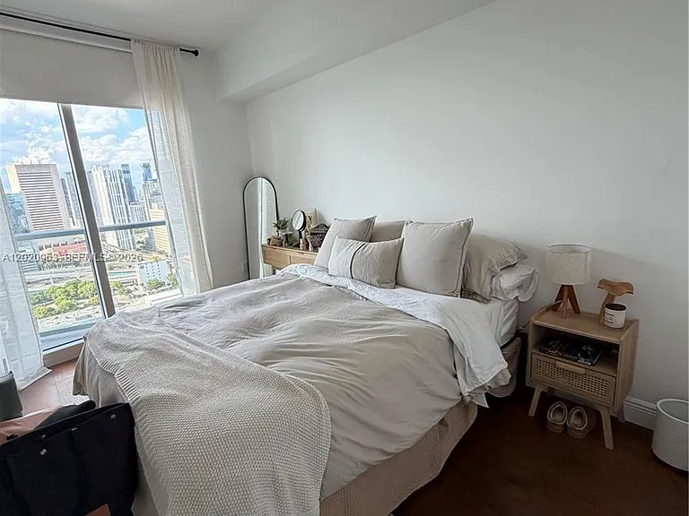 185 SW 7th St #3209 — Photo 50